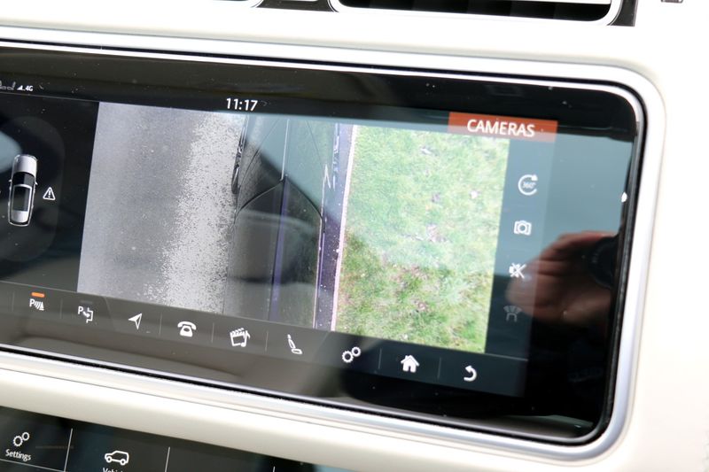 Range Rover LWB 5.0 Supercharged Autobiography