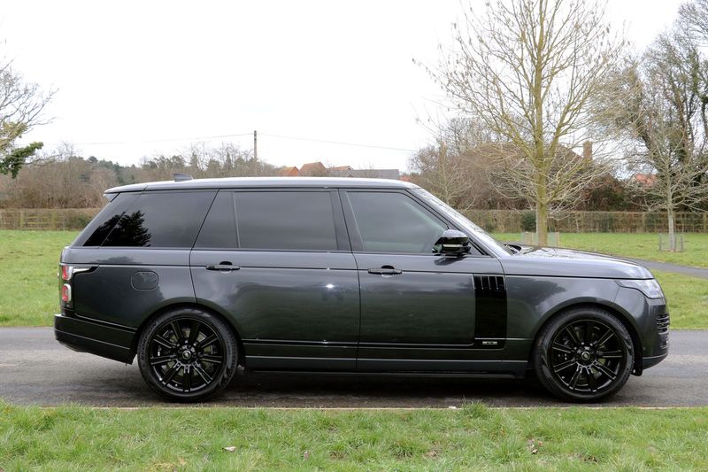 Range Rover LWB 5.0 Supercharged Autobiography