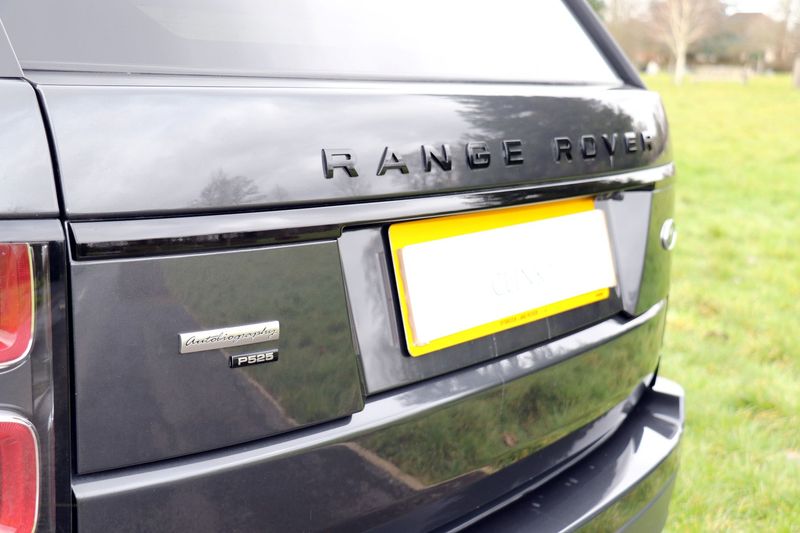 Range Rover LWB 5.0 Supercharged Autobiography