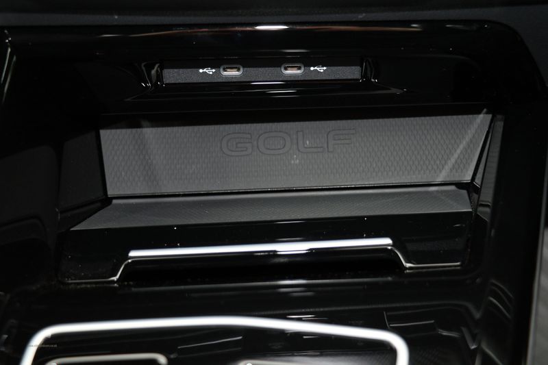 Volkswagen Golf R 20 Years Special Edition 5 Door DSG