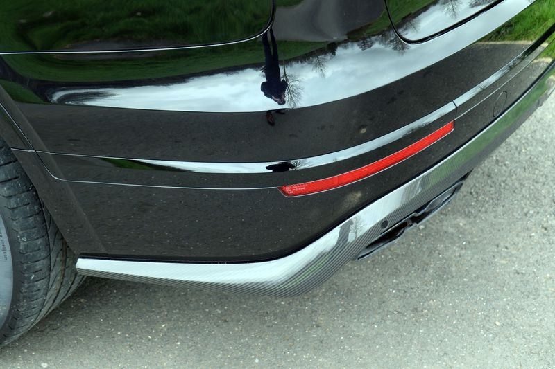 Bentley Bentayga V8 Black and Centenary Edition