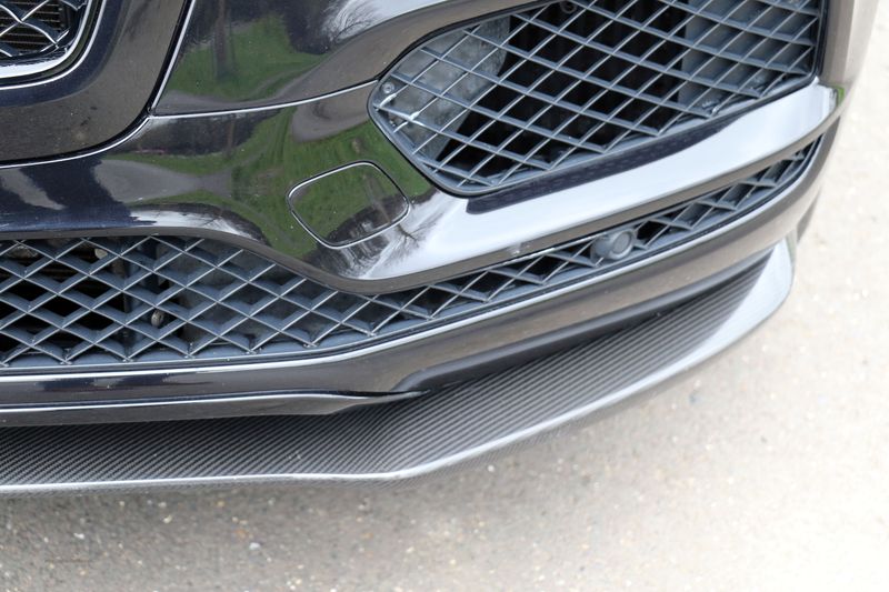 Bentley Bentayga V8 Black and Centenary Edition