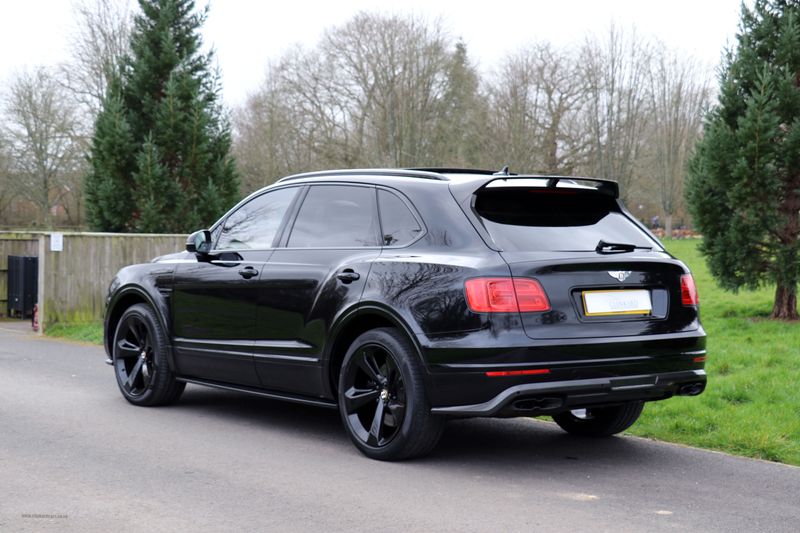 Bentley Bentayga V8 Black and Centenary Edition