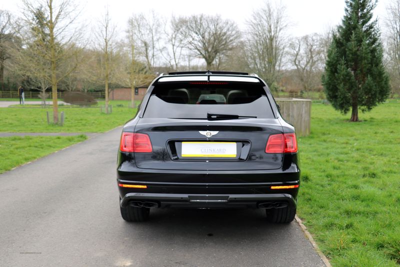 Bentley Bentayga V8 Black and Centenary Edition
