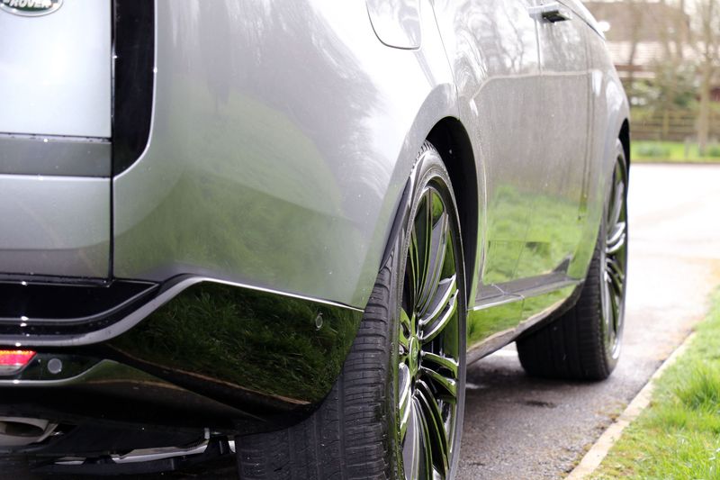 Range Rover 4.4 P530 V8 Autoboigraphy