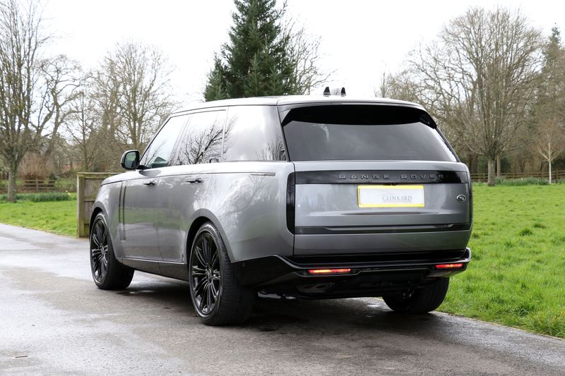 Range Rover 4.4 P530 V8 Autoboigraphy