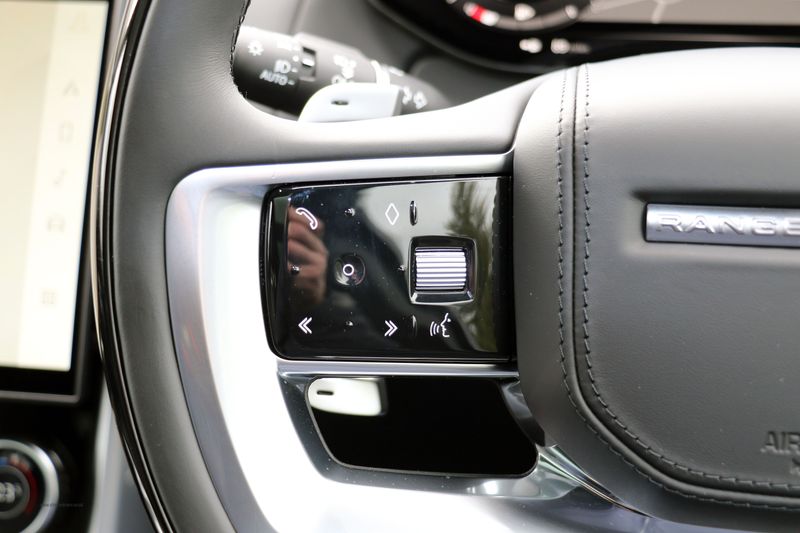 Range Rover 4.4 P530 V8 Autoboigraphy