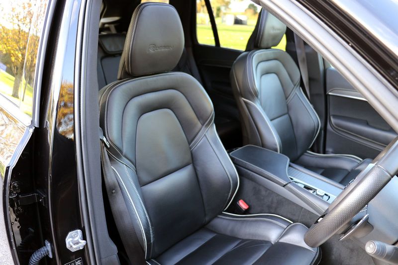 Volvo XC90 T8 Twin Engine R Design Pro AWD