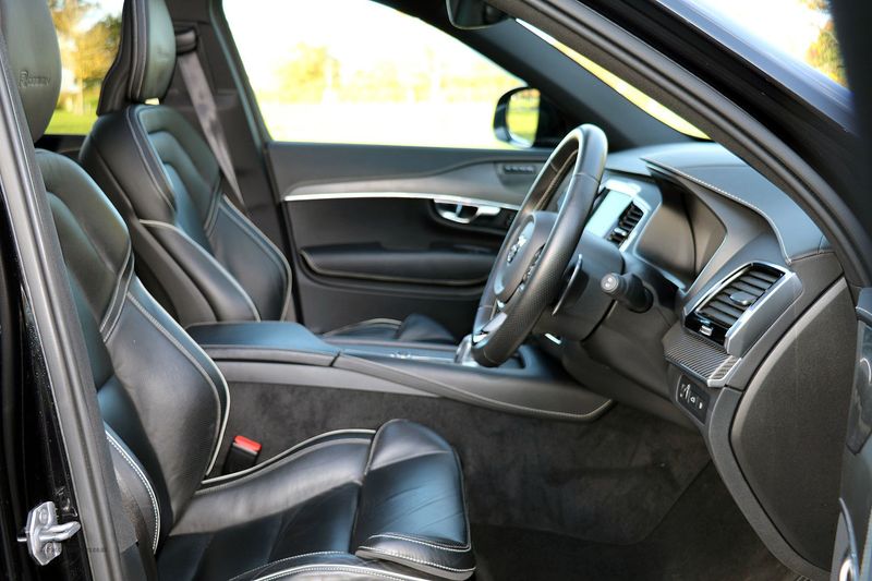 Volvo XC90 T8 Twin Engine R Design Pro AWD