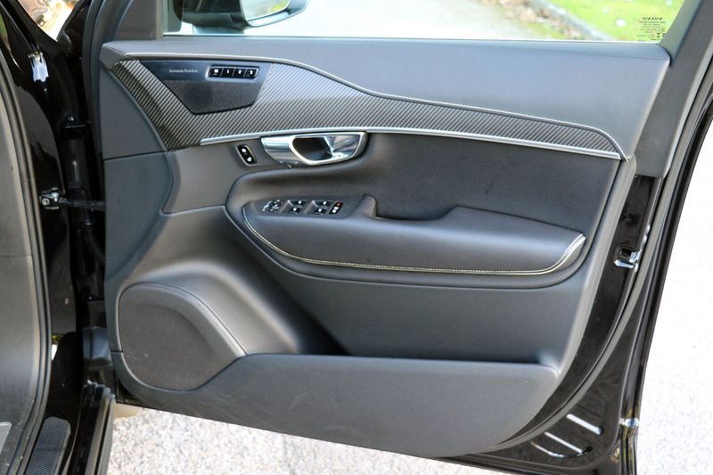 Volvo XC90 T8 Twin Engine R Design Pro AWD