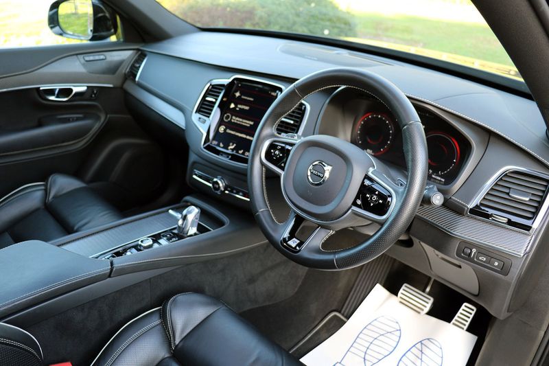 Volvo XC90 T8 Twin Engine R Design Pro AWD