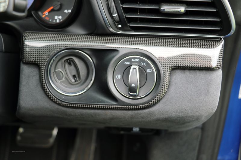 Porsche 911 Targa 4 GTS