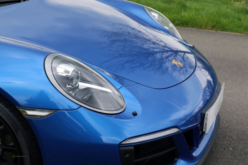 Porsche 911 Targa 4 GTS