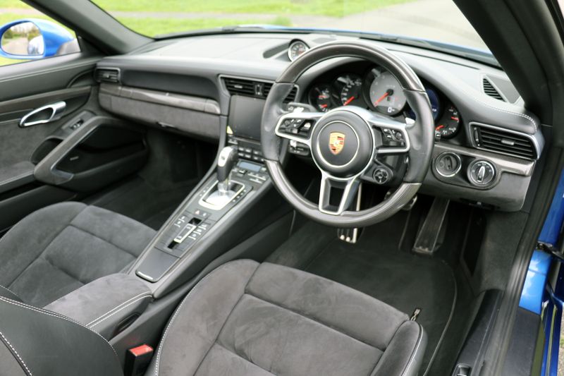 Porsche 911 Targa 4 GTS