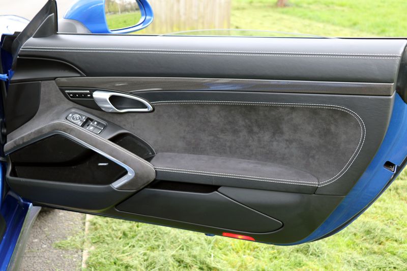 Porsche 911 Targa 4 GTS