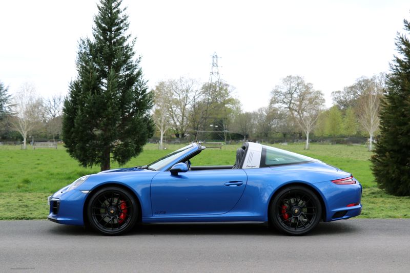 Porsche 911 Targa 4 GTS