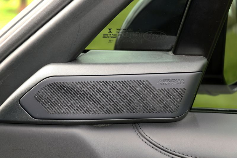 Range Rover 4.4 P530 V8 First Edition