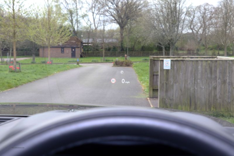 Range Rover 4.4 P530 V8 First Edition