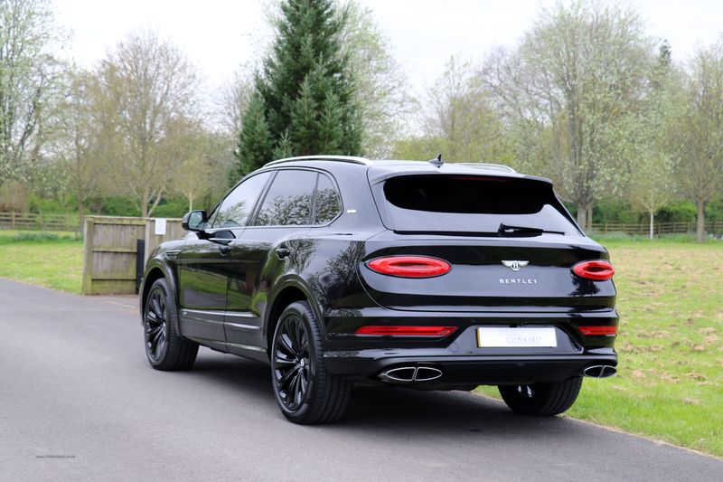 Bentley Bentayga V8 First Edition