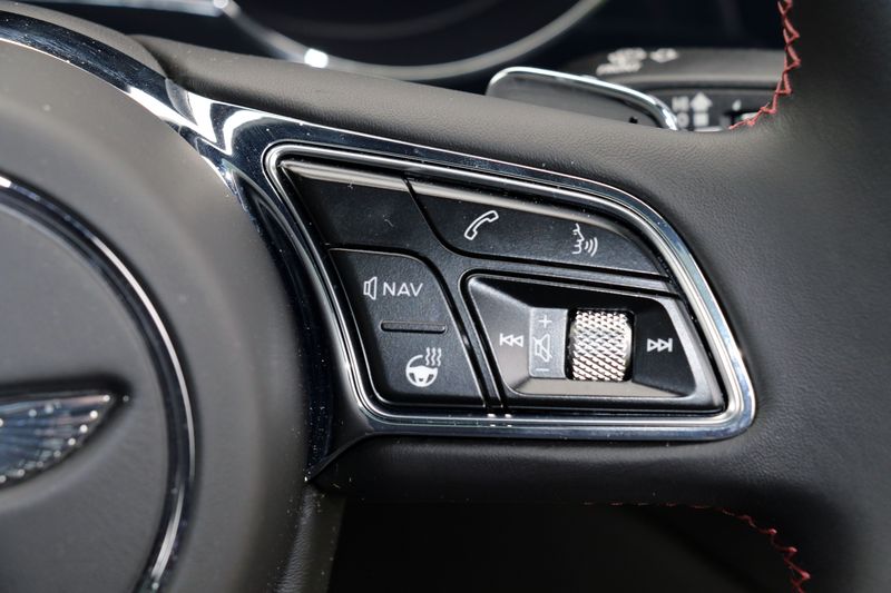 Bentley Bentayga V8 First Edition