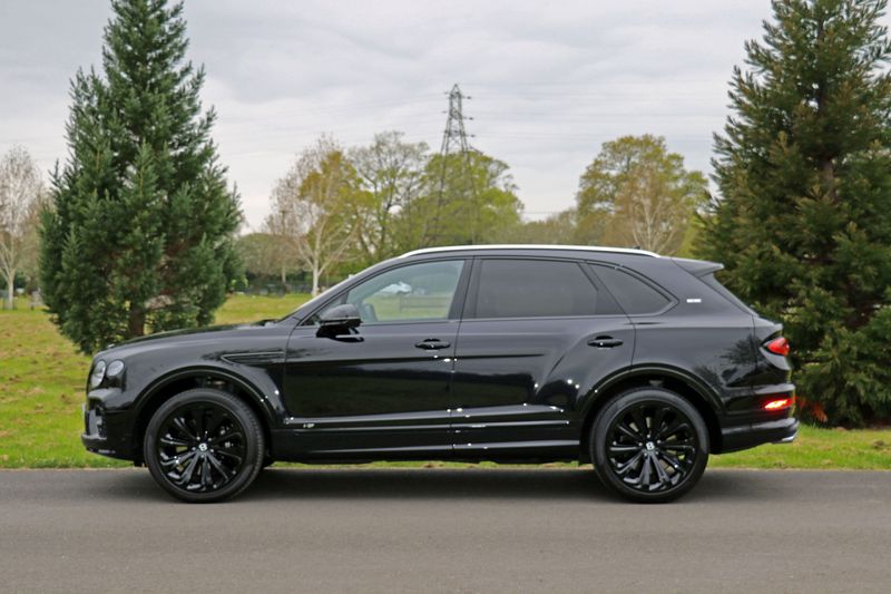 Bentley Bentayga V8 First Edition