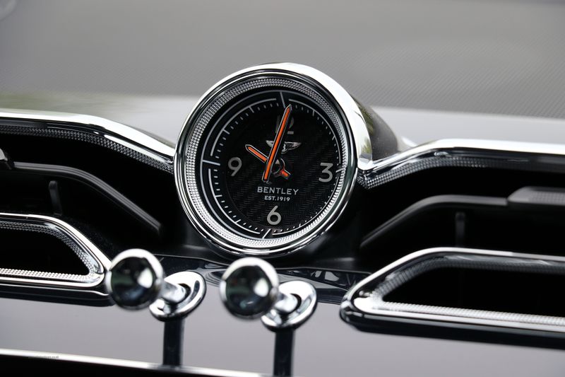 Bentley Bentayga V8 First Edition