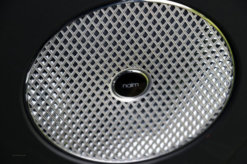 Bentley Bentayga V8 First Edition