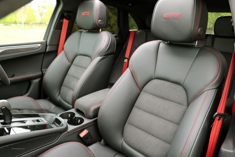Porsche Macan GTS PDK VAT Qualifying