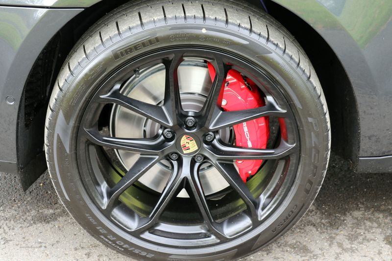 Porsche Macan GTS PDK VAT Qualifying