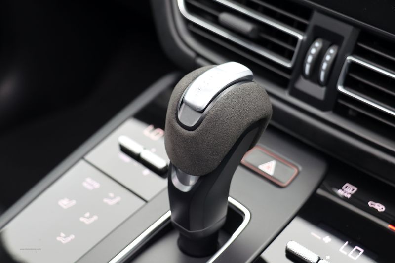 Porsche Macan GTS PDK VAT Qualifying