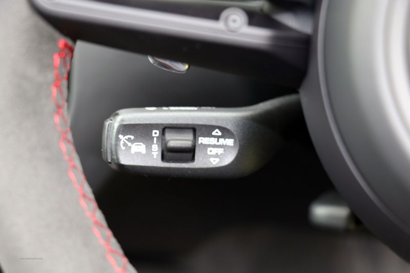 Porsche Macan GTS PDK VAT Qualifying