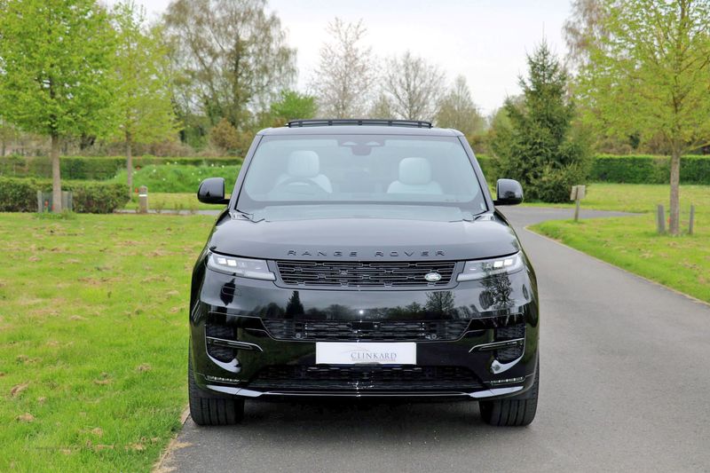 Range Rover Sport D350 First Edition