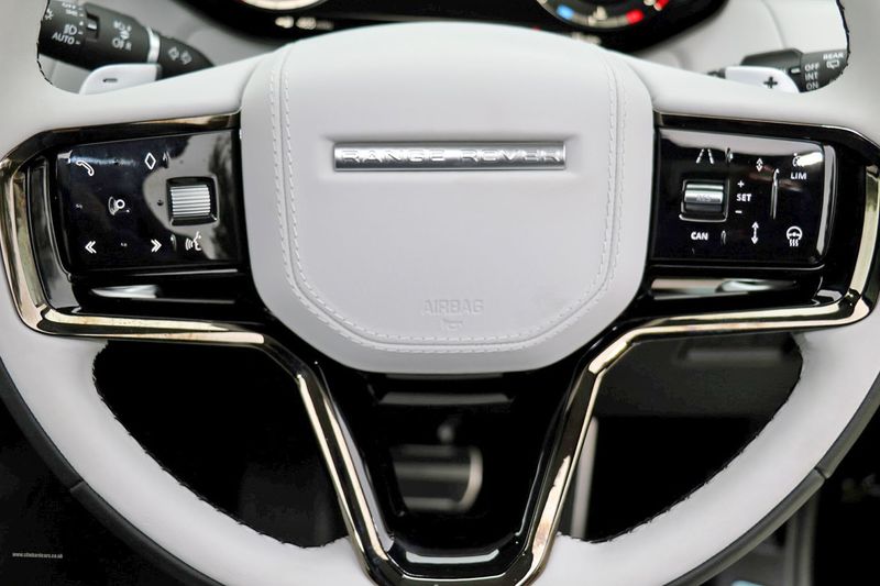 Range Rover Sport D350 First Edition