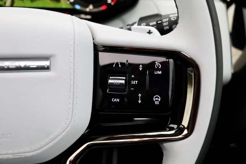 Range Rover Sport D350 First Edition