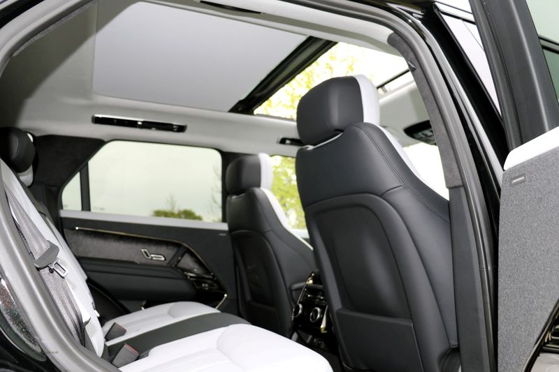 Range Rover Sport D350 First Edition