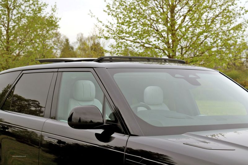 Range Rover Sport D350 First Edition