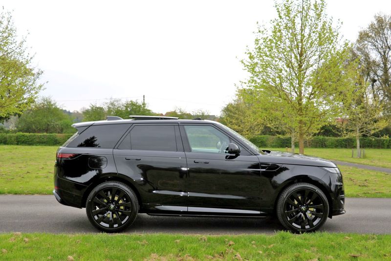 Range Rover Sport D350 First Edition