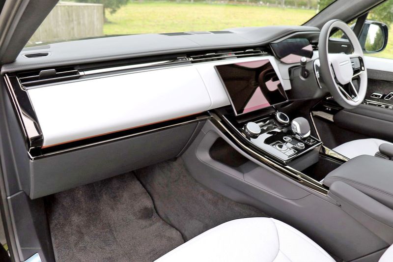 Range Rover Sport D350 First Edition