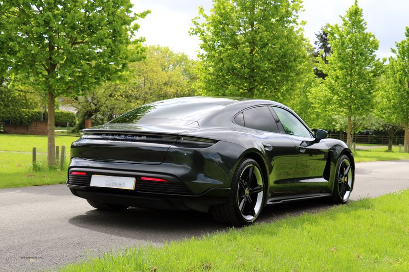 Porsche Taycan Turbo Performance Plus 93.4Kwh