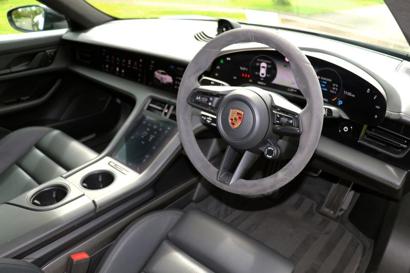 Porsche Taycan Turbo Performance Plus 93.4Kwh