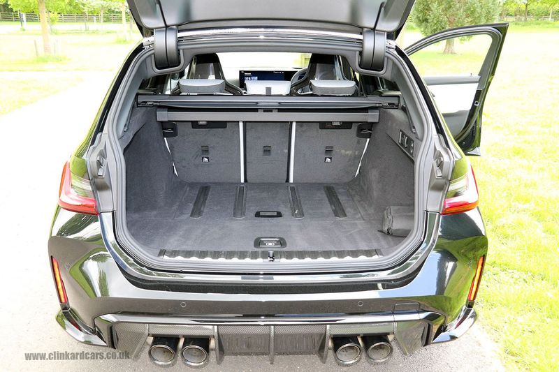 BMW M3 Competition M X Drive Touring DCT