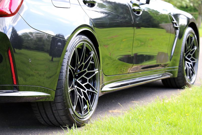 BMW M3 Competition M X Drive Touring DCT