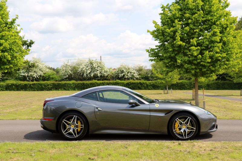 Ferrari California T