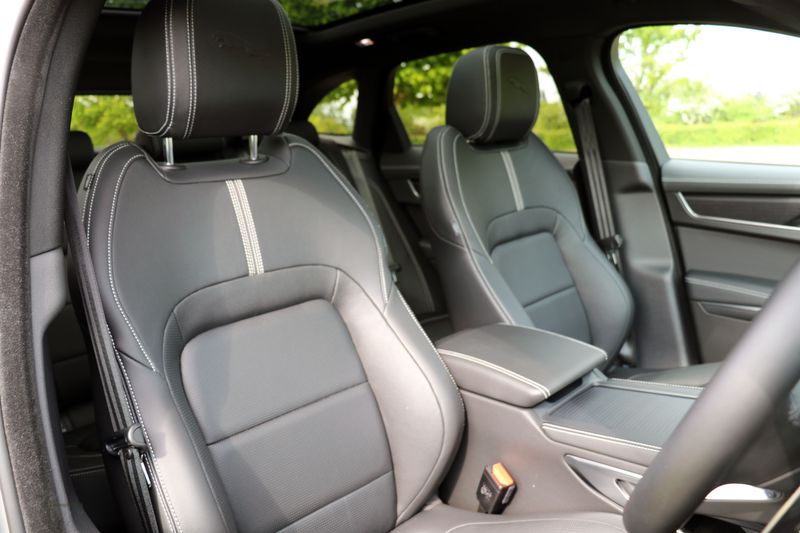 Jaguar F Pace R Dynamic Black