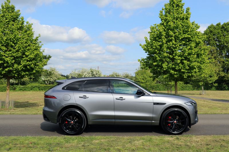 Jaguar F Pace R Dynamic Black