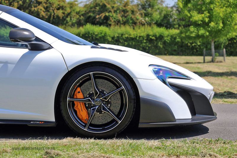 McLaren 675LT Coupe