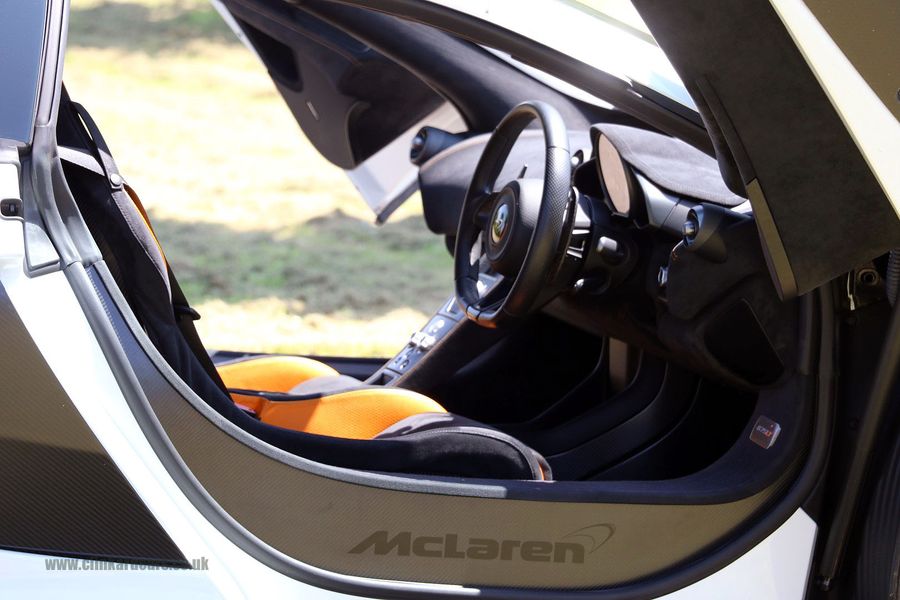 McLaren 675LT Coupe