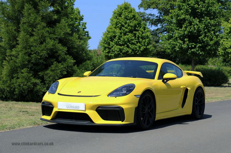 Porsche 718 Cayman GT4 PDK