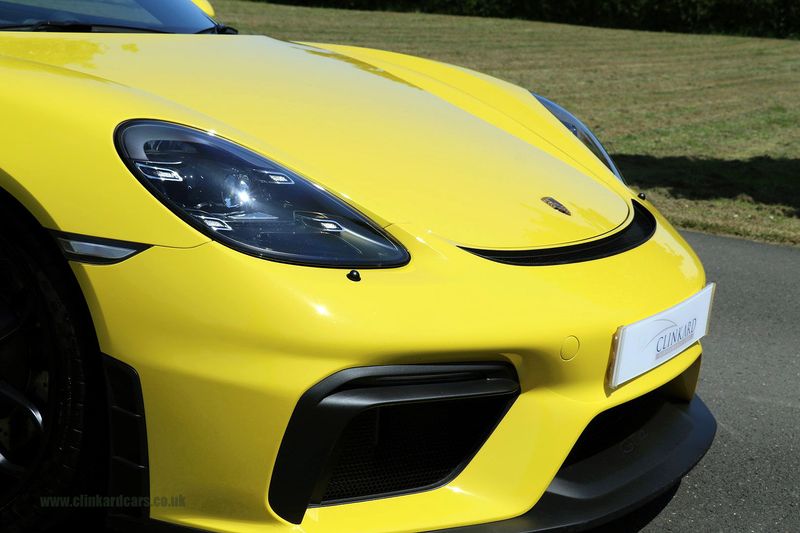 Porsche 718 Cayman GT4 PDK