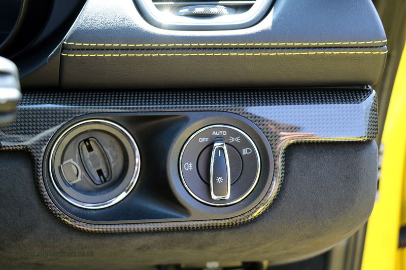 Porsche 718 Cayman GT4 PDK